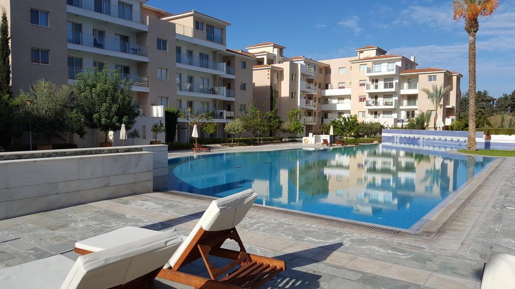Elysia Park 9-202 Paphos Exterior photo